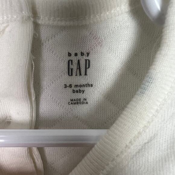 Baby Gap NWT 3-6 months Quilted Dot Dress Bloomers Long Sleeves Rainbow Dots‎ - Picture 6 of 11